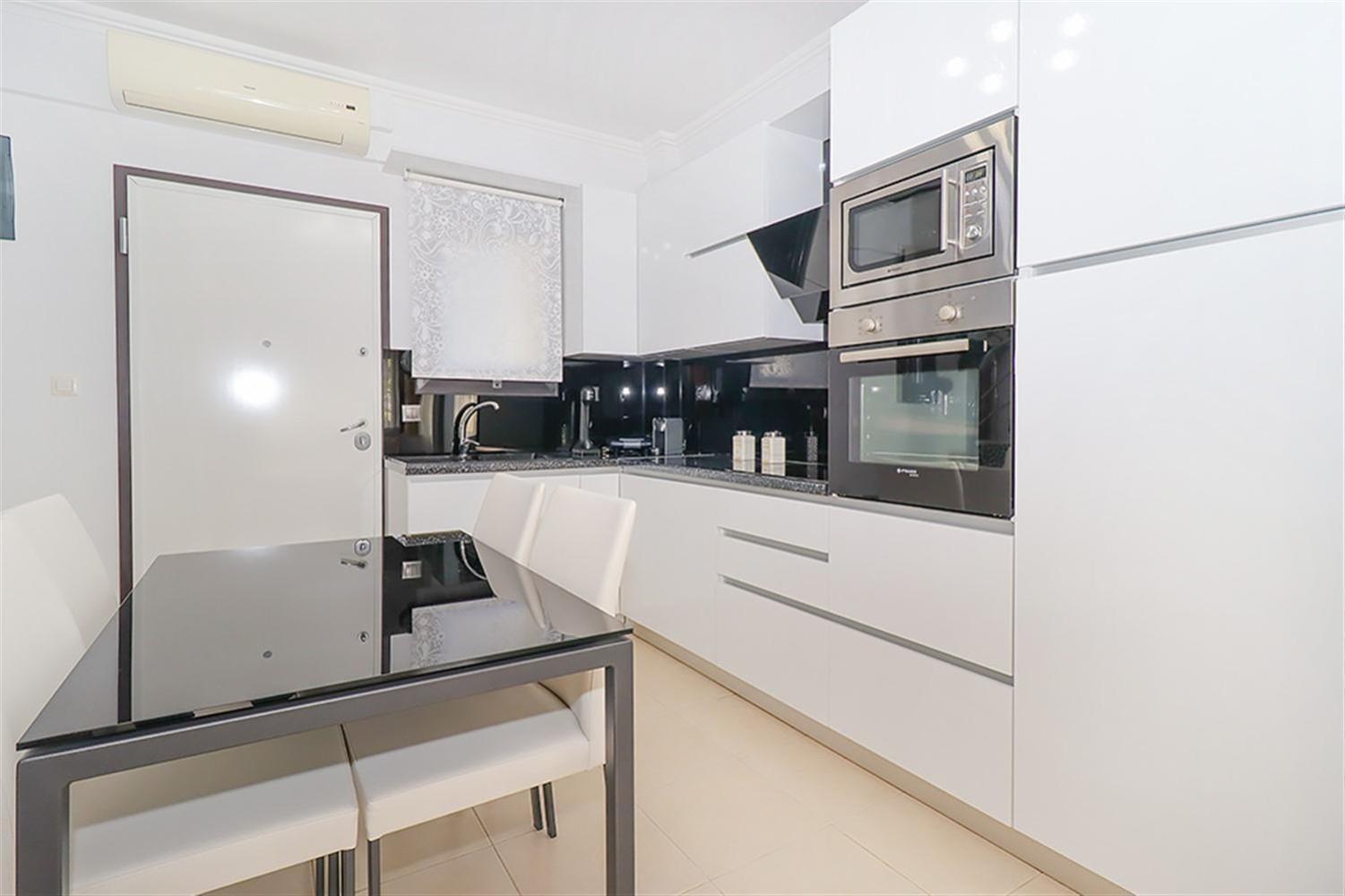 Mema's Maisonette! Apartment *